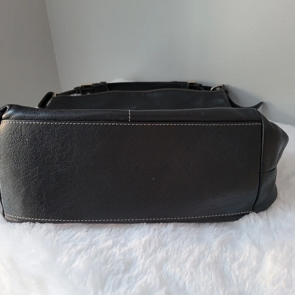 DOONEY & BOURKE Dillen Medium Pocket Sac